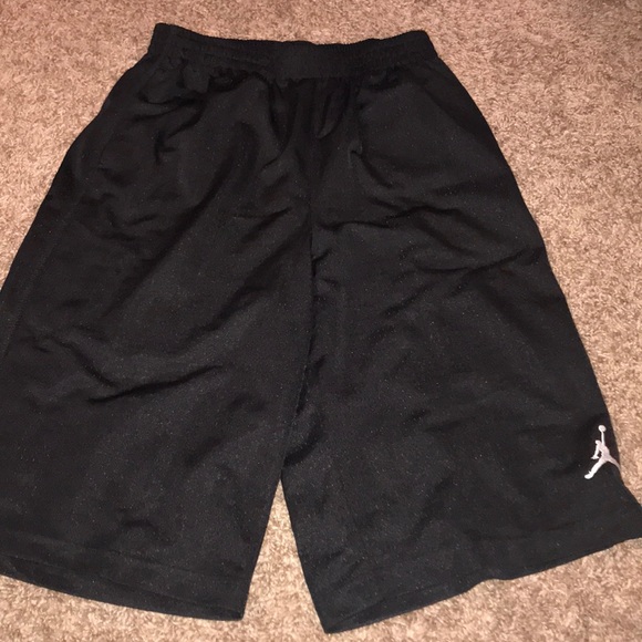 all black jordan shorts